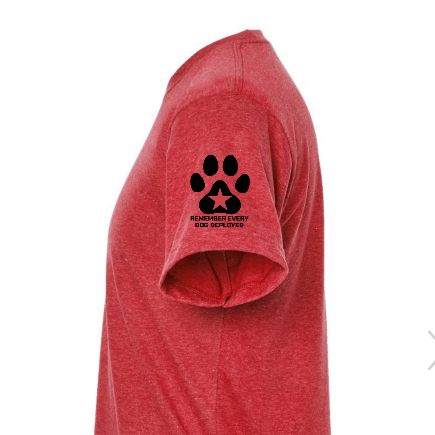We wear REDD K9 “Kleio” T shirt