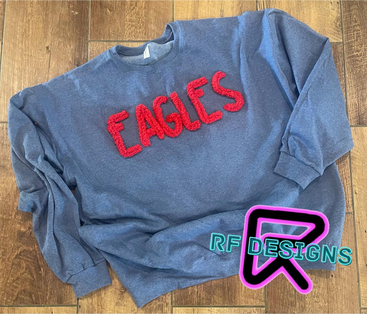 Eagles Print Yarn Sweatshirt (Adult)